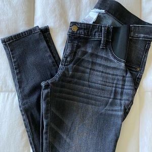 Liz Lange Maternity Jeggings Size 8 - Great Condition!